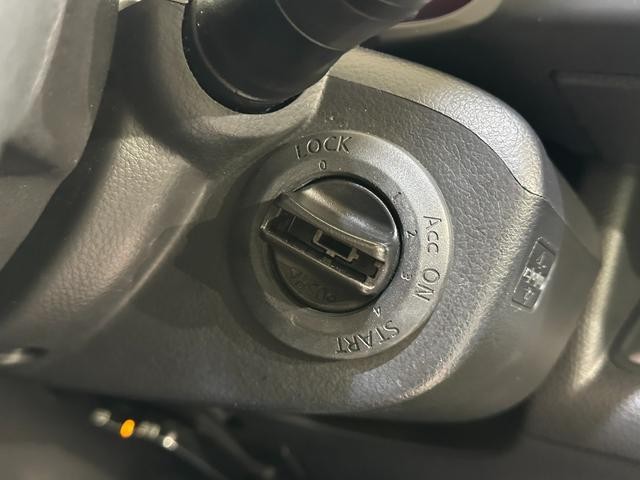 0509824A30260903W02109.jpg