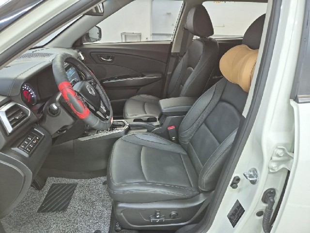 6101501332R11.jpg
