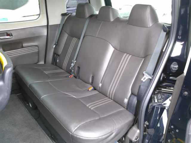 db982aa41f0eeaa3b56bb1fa826b953a.jpg