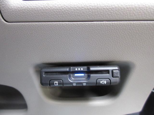 1200710A30260507W00612.jpg