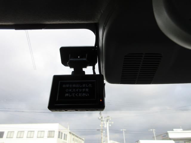 1200710A30260508W00612.jpg