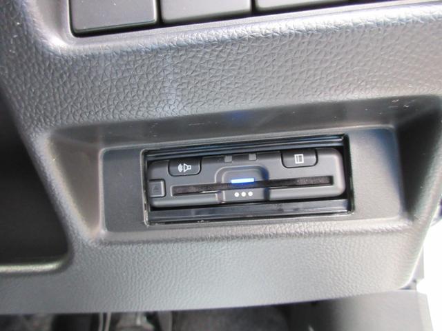1200710A30260508W00613.jpg