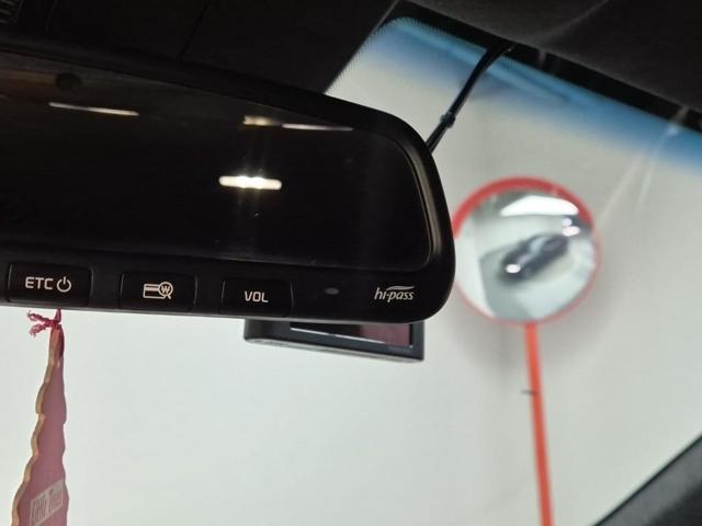5111000701R17.jpg