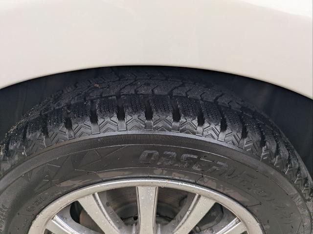 1002093A30260522W00112.jpg