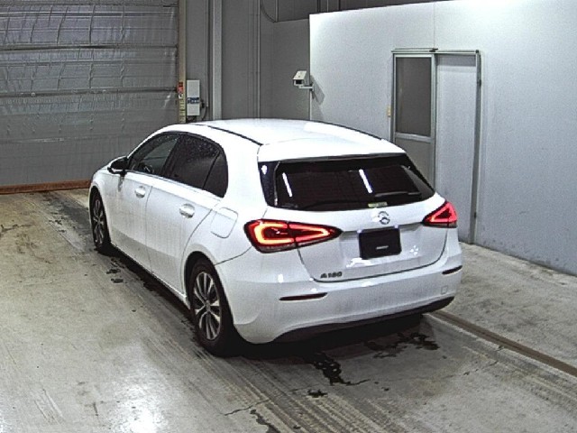 1ce625d39eafa88aa86581fa33b31e47.jpg