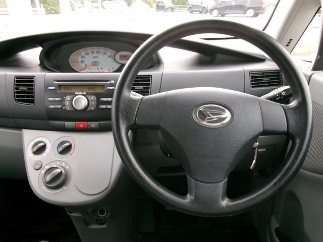 0208874A30261005W00214.jpg