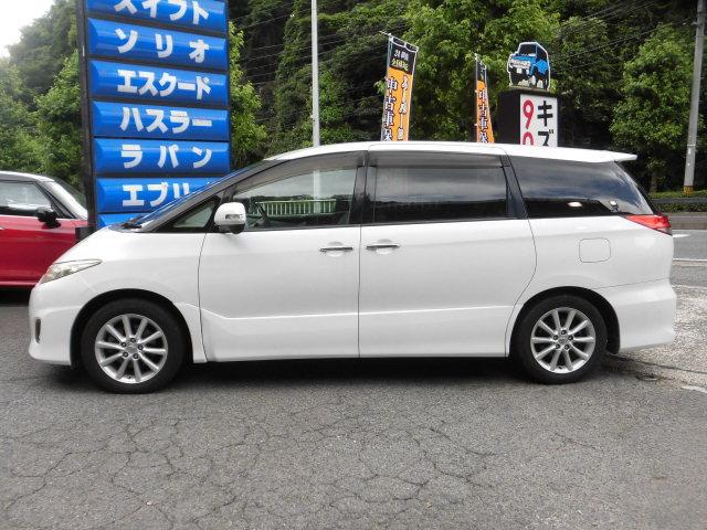 1000238A30260702W00104.jpg