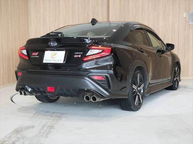 7e9eb3ca570ef54fe2e4bb8e1559a141.jpg