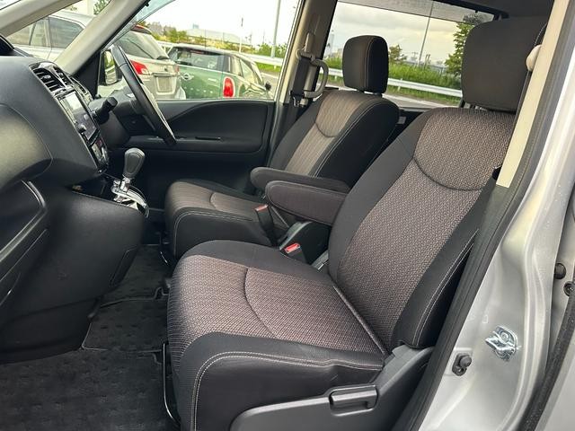 9900146A30260821W00113.jpg