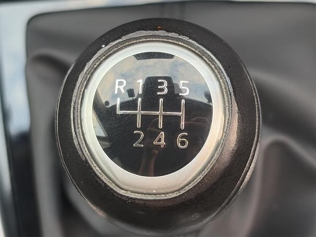 0209431A30261005W00302.jpg