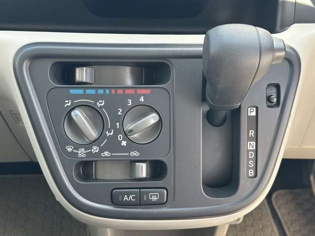 048896e6fe770d6e3732bef31205cff8.jpg