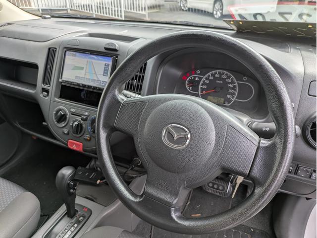 1002002A30260702W00108.jpg