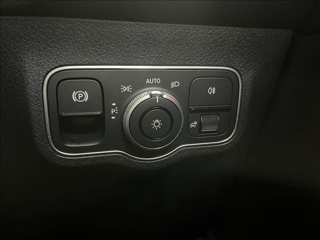 ed5fd89f5e5f4e112674a169b0ab465f.jpg