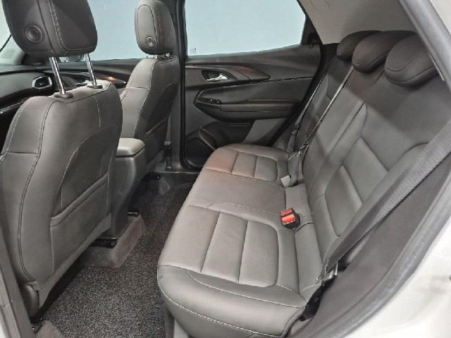6101000245R12.jpg