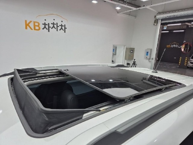 6101000245R13.jpg