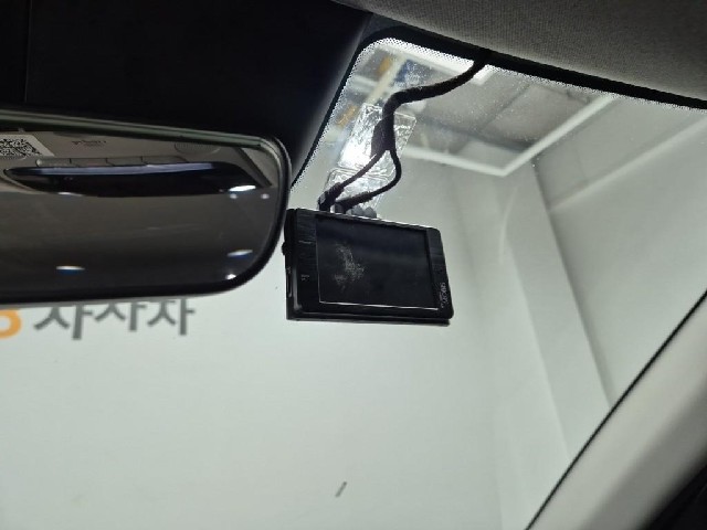 6101000632R16.jpg