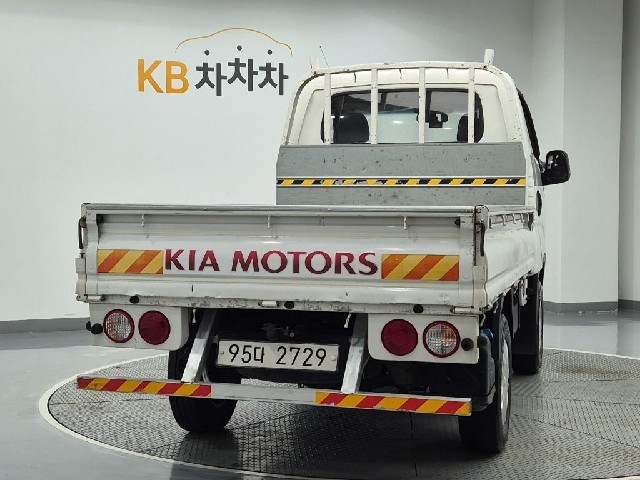 6101000956R3.jpg