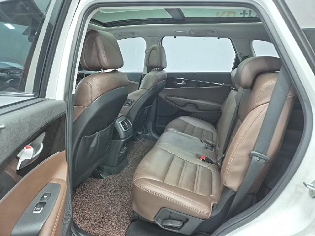 6101001265R12.jpg