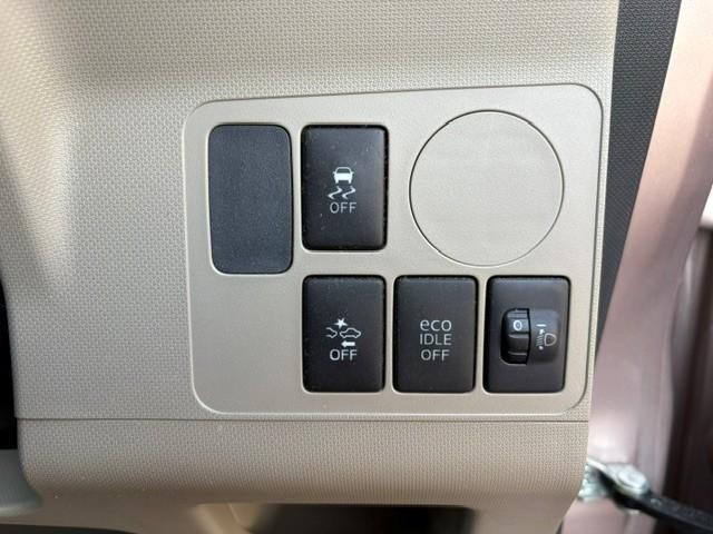 0209438A30261007W00717.jpg