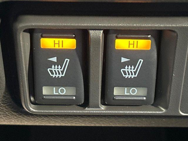 835ee8e0e4764f181e2a2ad057921a30.jpg
