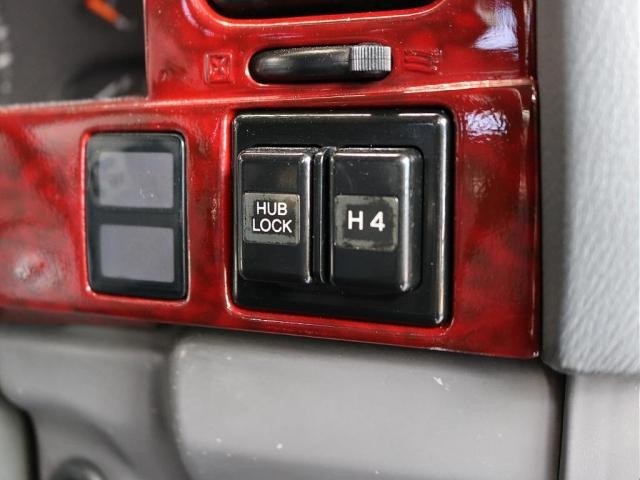 0802177A20260714G00119.jpg
