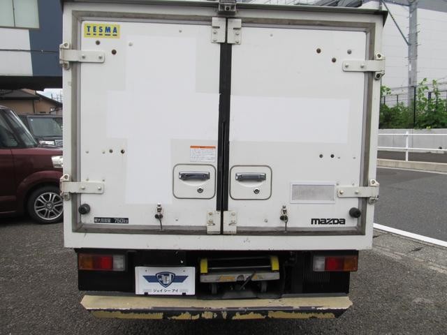 bac9a845483e3d0321c72bd9e57a83ee.jpg