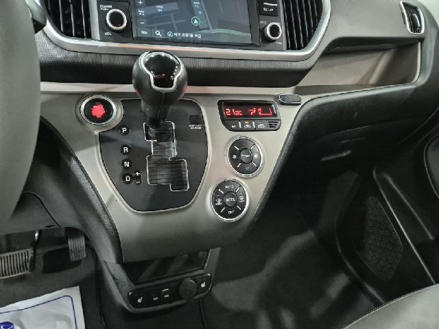 6101001260R8.jpg