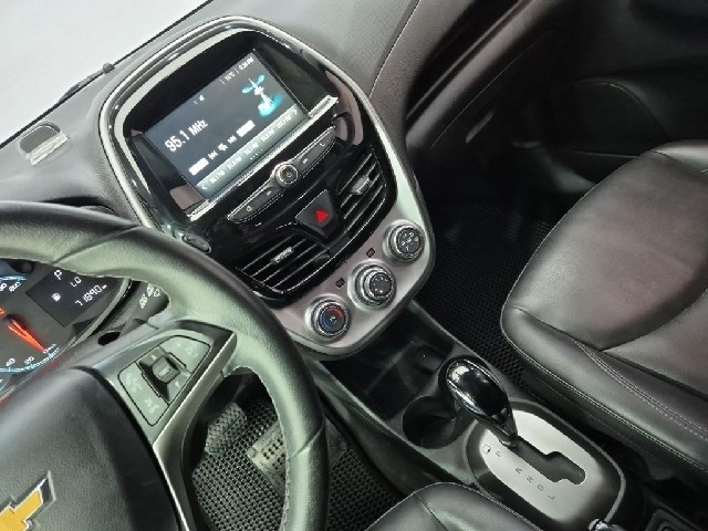6101000935R10.jpg
