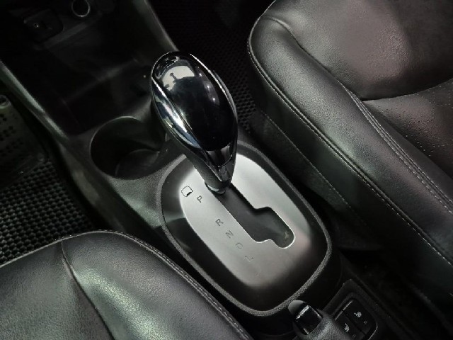 6101000935R8.jpg