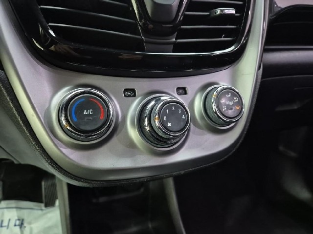 6101000699R16.jpg