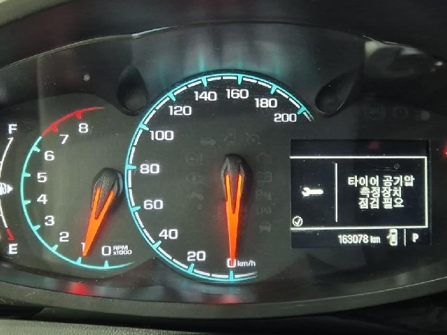 6101000699R6.jpg