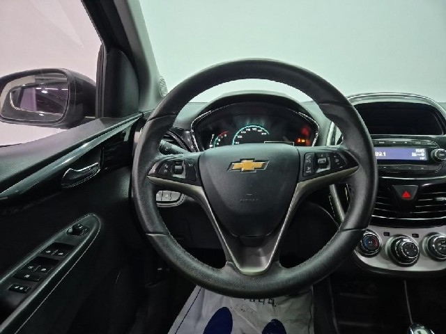 6101000699R9.jpg