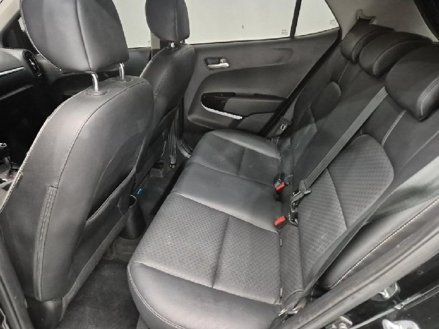 6101000562R12.jpg