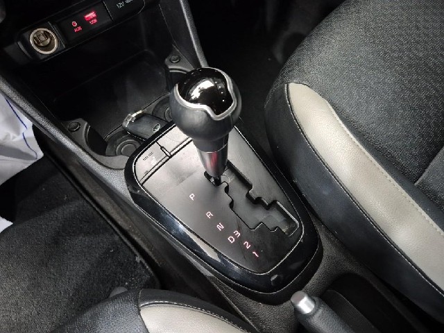 6101000562R8.jpg