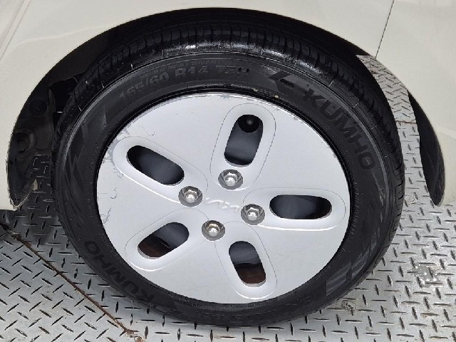 6101000478R20.jpg