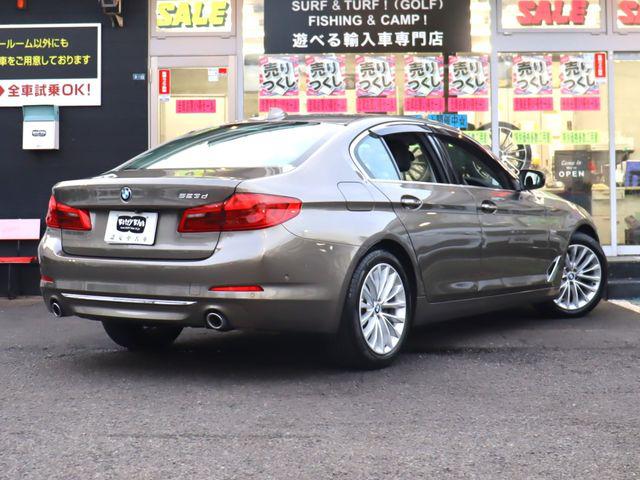 ff98d3d5d7d67ce14fca3a75aebe85a3.jpg