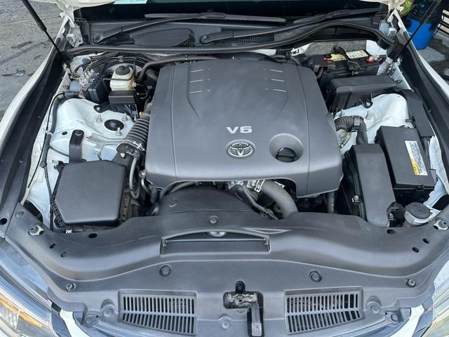 0209208A30260930W00219.jpg