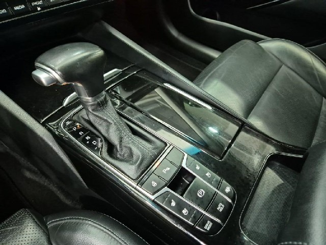 6101001194R8.jpg