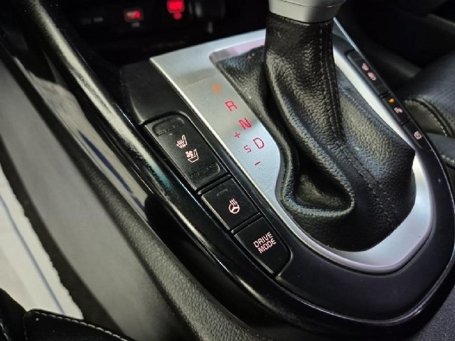 6101500257R17.jpg