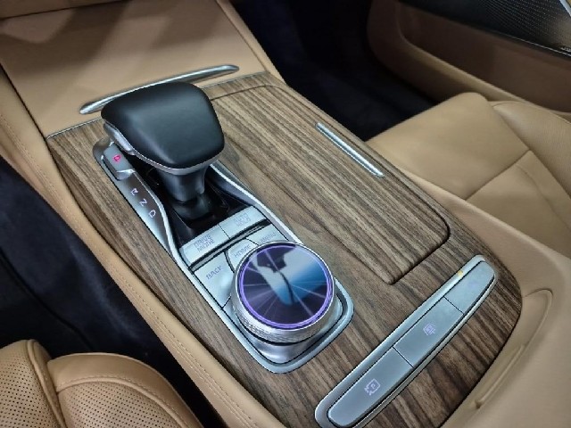 6061000260R8.jpg