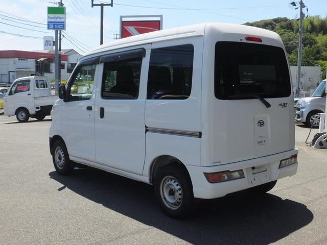 0803577A20260725W00307.jpg
