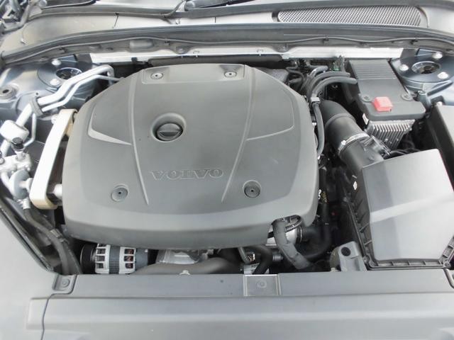 0702611A30260924W00215.jpg