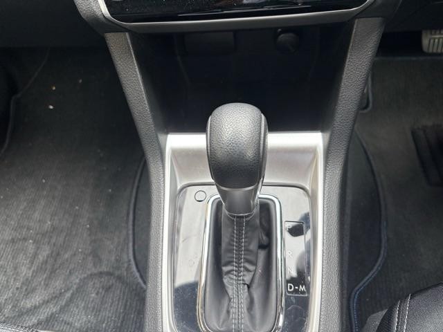 1000027A30260911W00111.jpg