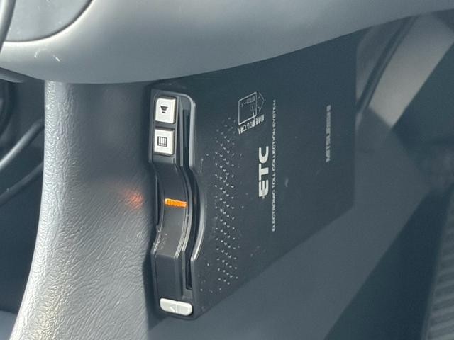 0209257A30260925W00112.jpg