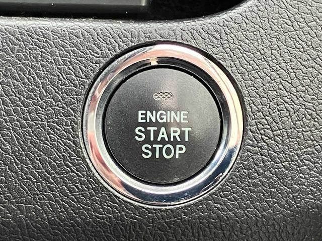 0561549A30260919W00313.jpg