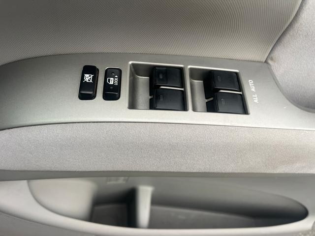 0540896A30261009W00315.jpg