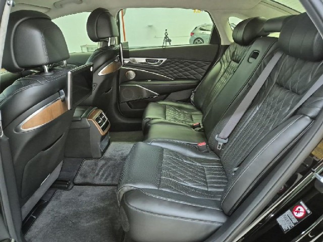 6071501435R12.jpg