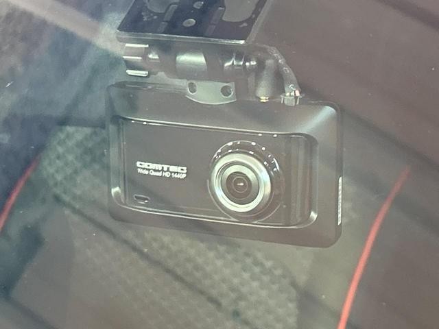 e5fef2bfcb984e50849120d76952747c.jpg