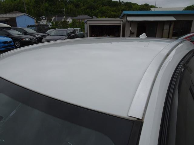 9571676A30260528W00105.jpg
