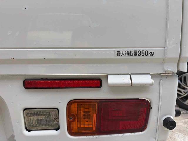 1101556A30260327W00118.jpg